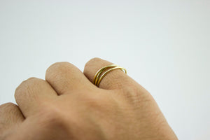 Anillo de oro 18 kt minimalista