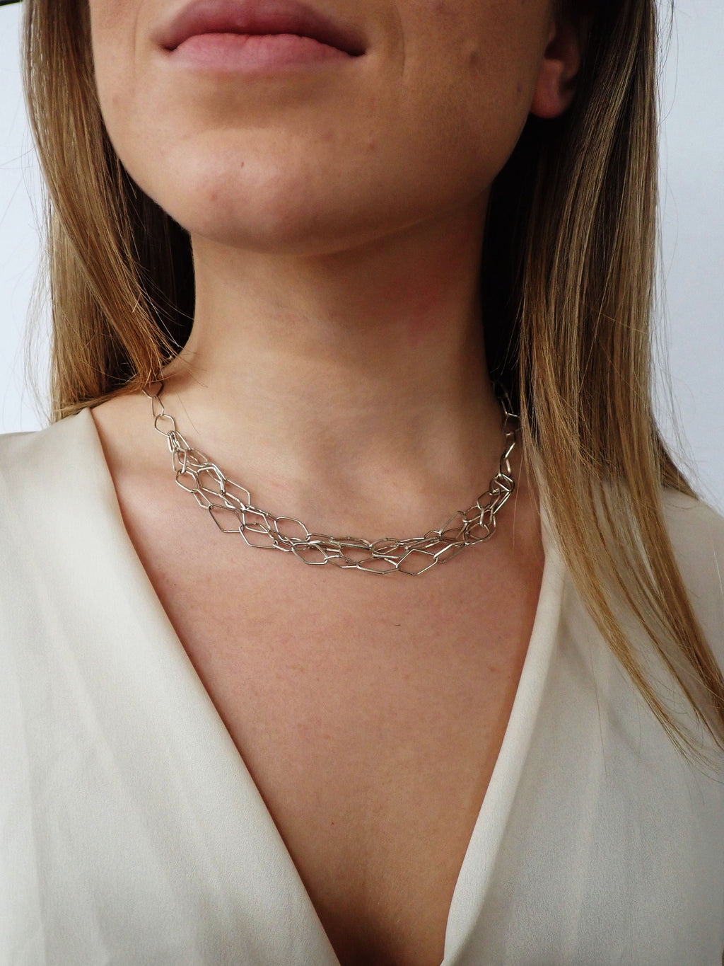 Collar cadena de plata irregular